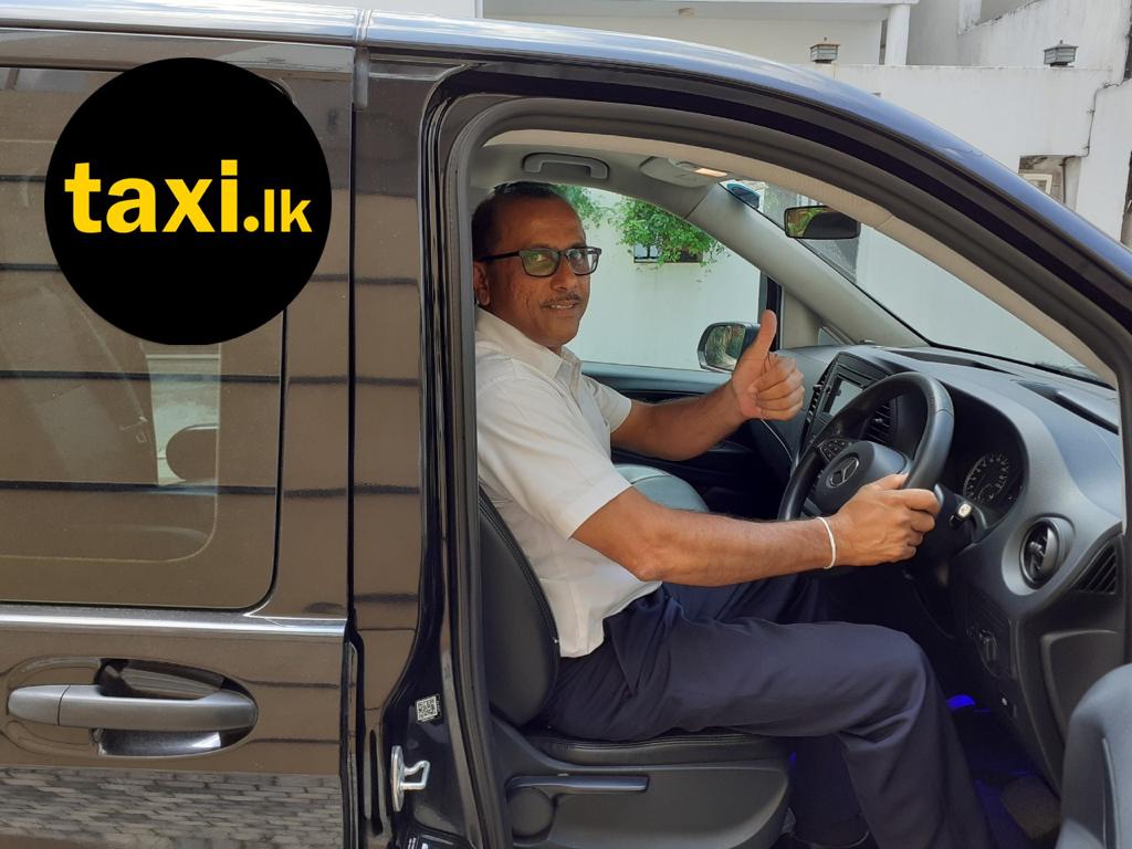 Taxi Transfer Between Bentota To Colombo 